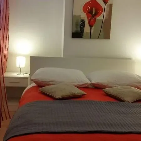 アパート Flowers House On The Island Dugi Otok Žman