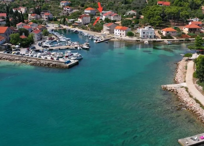 Flowers House On The Island Dugi Otok