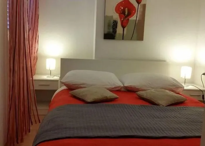 Διαμέρισμα Flowers House On The Island Dugi Otok Žman